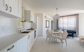 Boutique Style - 2 Bedroom Apartment- Ta'Xbiex, Sliema Area
