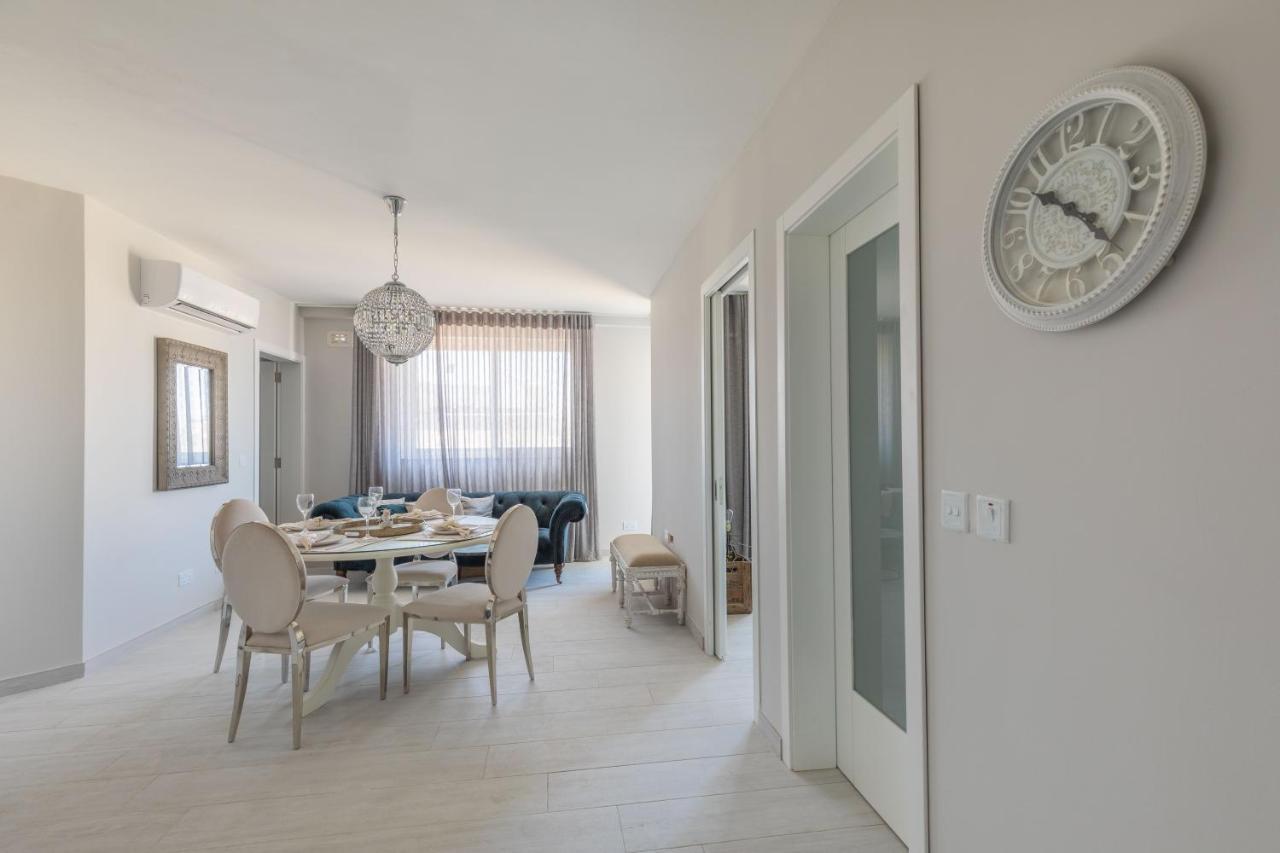 Boutique Style - 2 Bedroom Apartment- Ta'Xbiex, Sliema Area Ta Xbiex Buitenkant foto